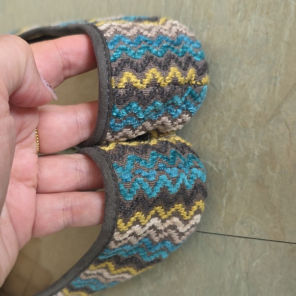 Bongo Embroidered Ballet Flats - Picture 4 of 5